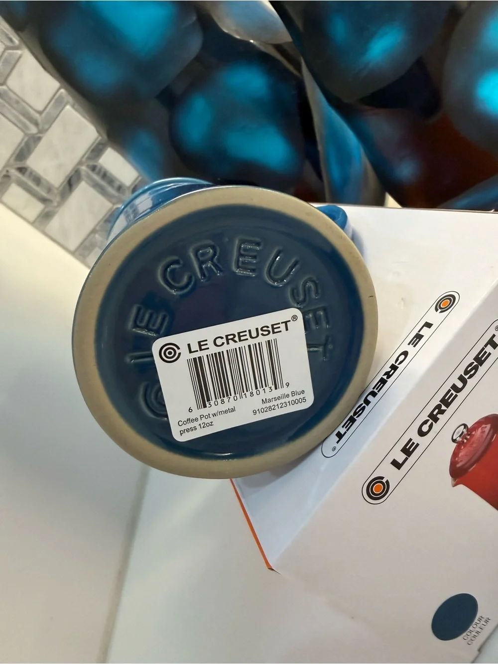 Le Creuset reposhing this